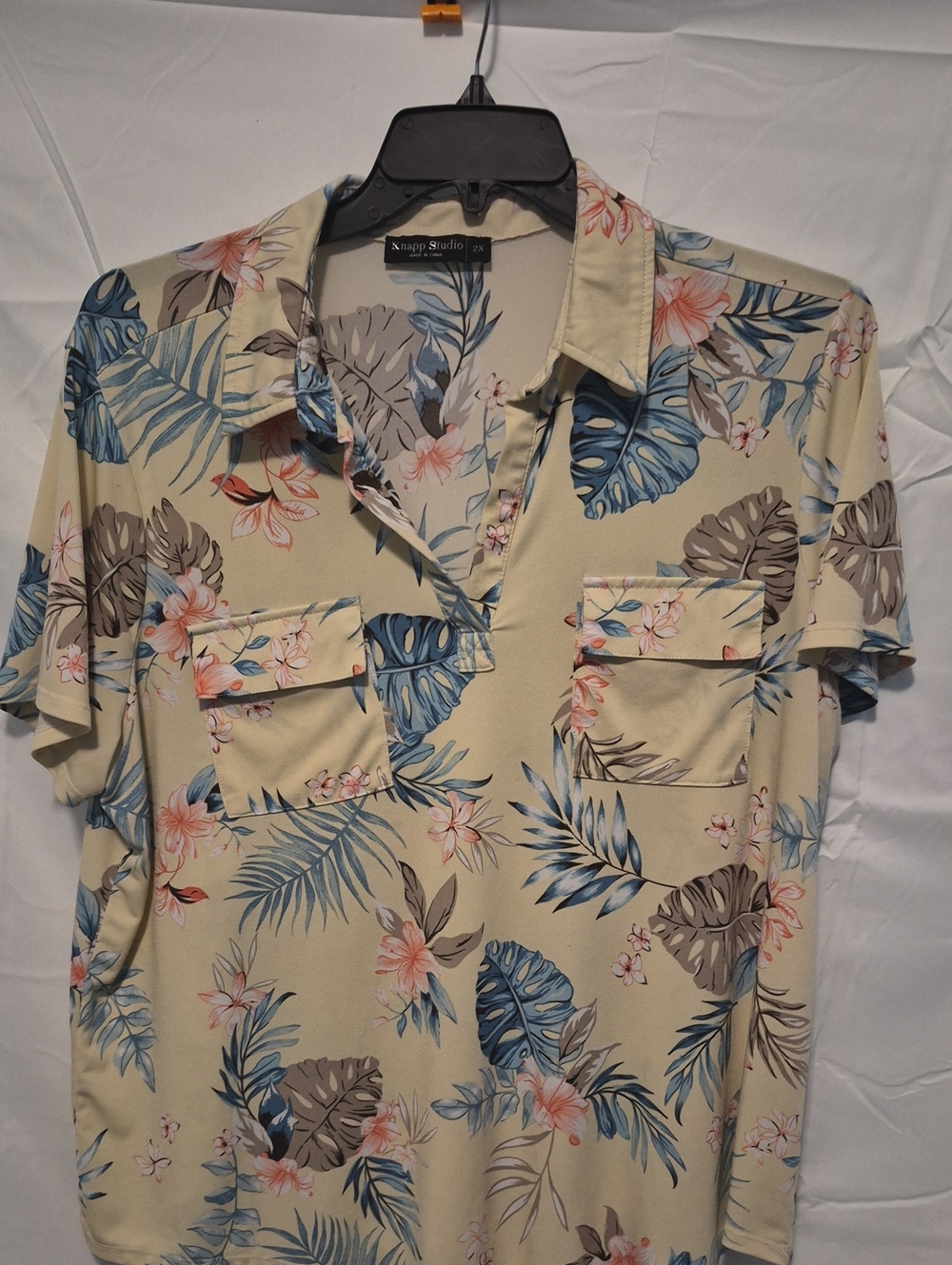 Knapp Studio Men's Cream Tropical Floral Short-Sleeve Button-Down Shirt